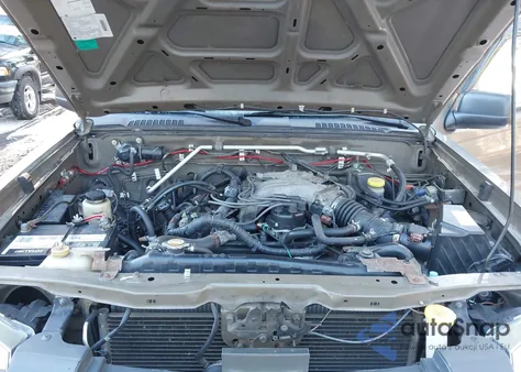 2002 Nissan Frontier Xe-V6 from USA, damaged, VIN 1N6ED26YX2C388128